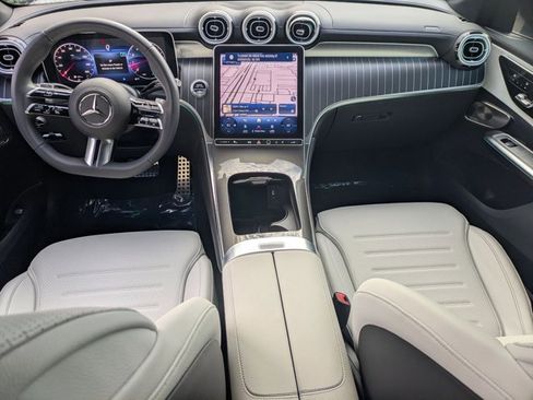 Used 2023 Mercedes-Benz GLC 300 image 18
