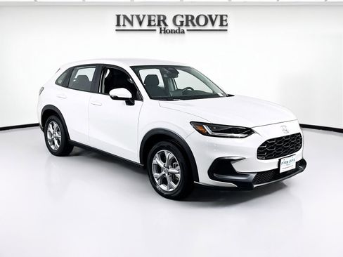 Used 2024 Honda HR-V LX image 3