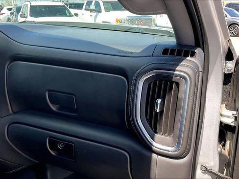 Used 2020 Chevrolet Silverado 1500 LT w/ Texas Edition image 23