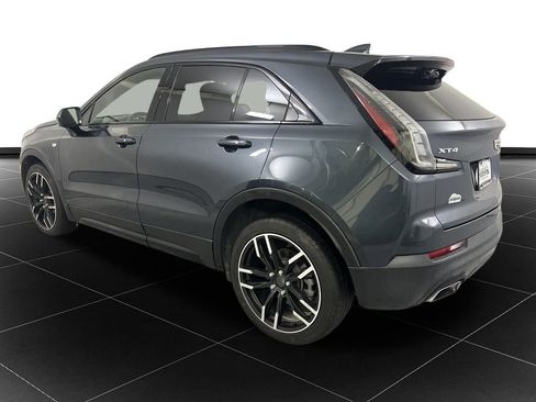 Used 2020 Cadillac XT4 Sport image 3