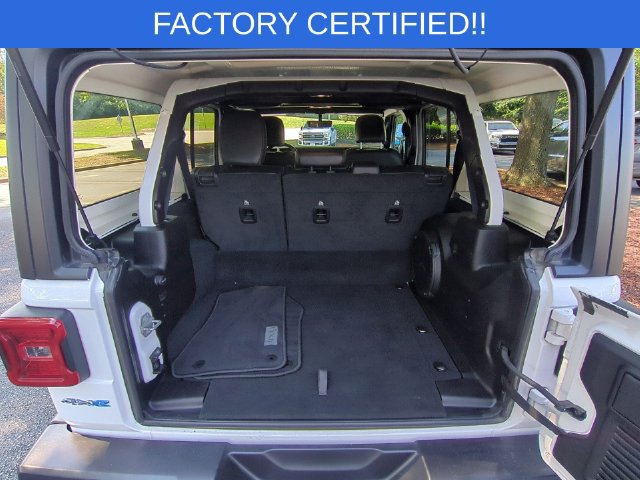 Certified 2022 Jeep Wrangler Unlimited Sahara w/ Cold Weather Group AWD/4WD image 31