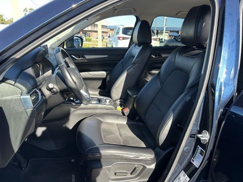 Used 2017 MAZDA CX-5 Touring image 14