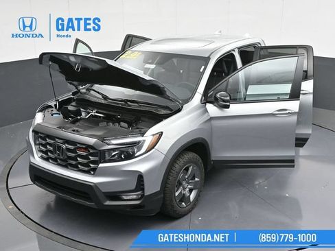 Used 2025 Honda Ridgeline TrailSport image 60