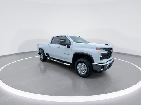 New 2026 Chevrolet Silverado 2500 LT w/ Safety Package image 2