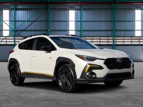 Used 2025 Subaru Crosstrek 2.5i Sport AWD/4WD image 6