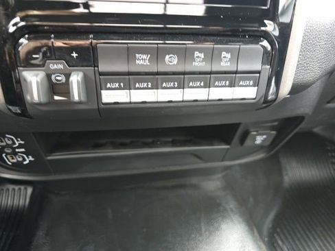 New 2026 RAM 3500 Tradesman AWD/4WD image 17