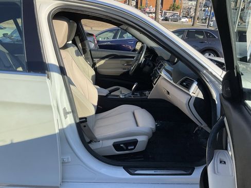 Used 2017 BMW 330e image 53