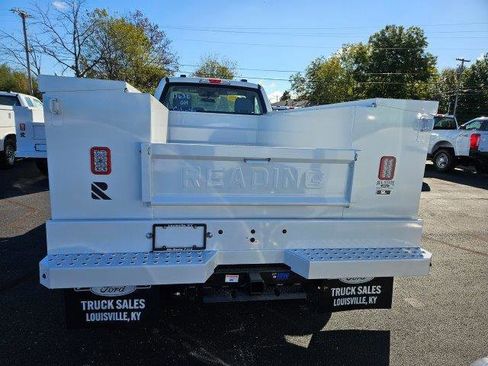 New 2024 Ford F450 XL image 7