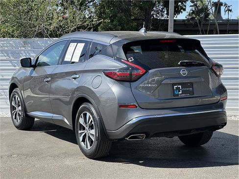 Used 2019 Nissan Murano S FWD image 12