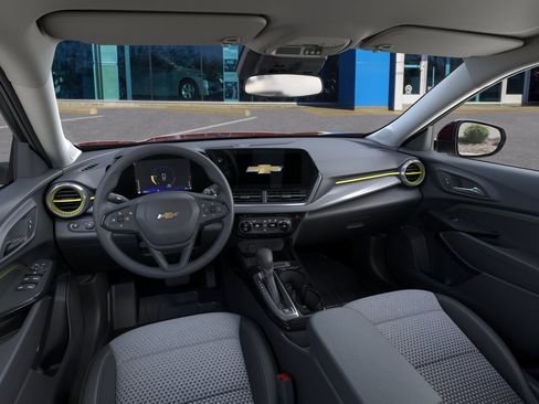 New 2026 Chevrolet Trax LT FWD image 15
