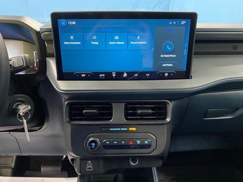 New 2025 Ford Maverick XL image 23