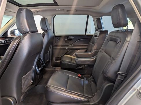 Used 2021 Lincoln Aviator Reserve w/ Elements Package Plus image 23
