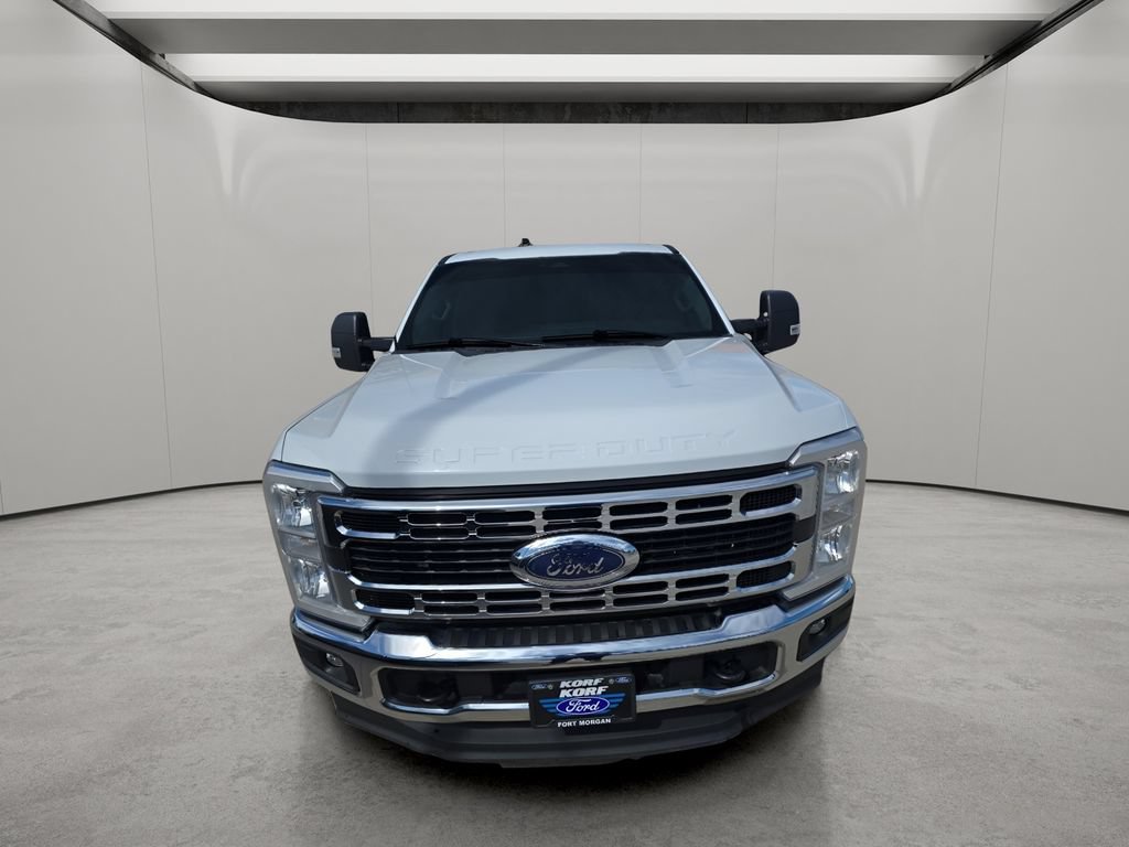 Used 2024 Ford F250 XLT AWD/4WD image 2