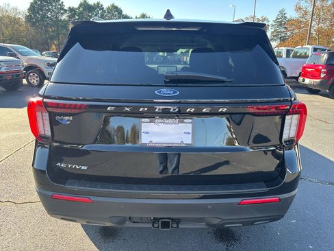New 2026 Ford Explorer Active image 27