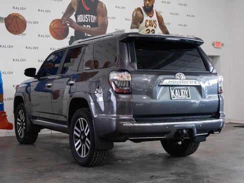 Used 2023 Toyota 4Runner Limited AWD/4WD image 23