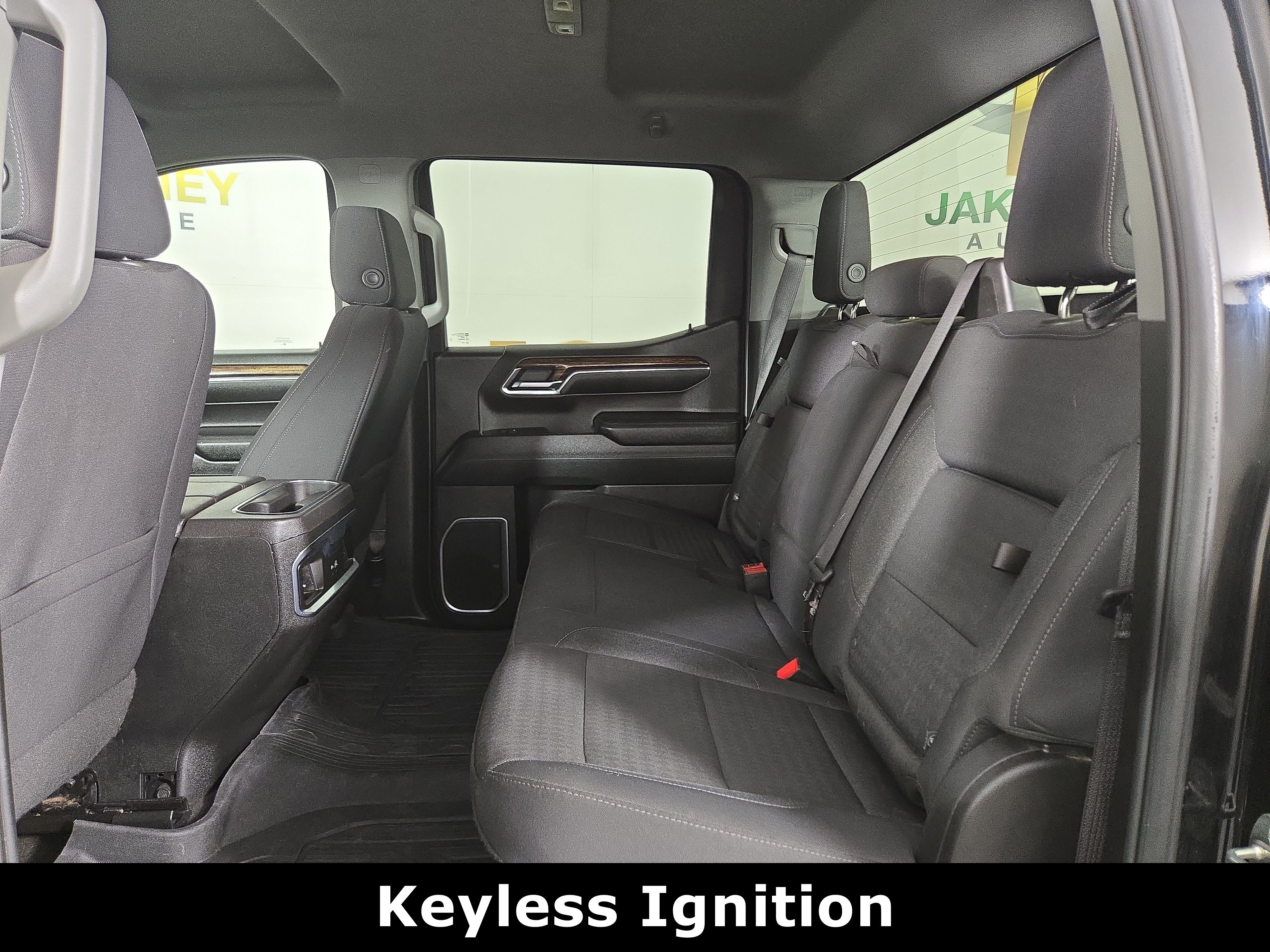 Certified 2024 GMC Sierra 1500 Elevation w/ LPO, Elevation Black Package AWD/4WD image 12