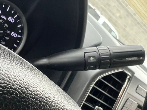 Used 2017 Ford F250 XLT w/ FX4 Off-Road Package image 31