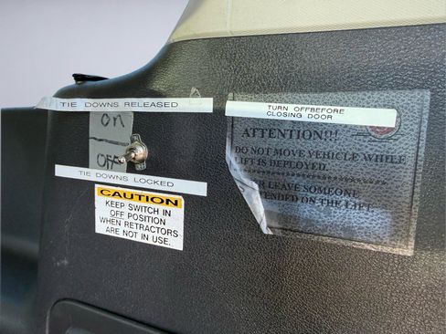Used 2015 Ford Transit Connect XL FWD image 10