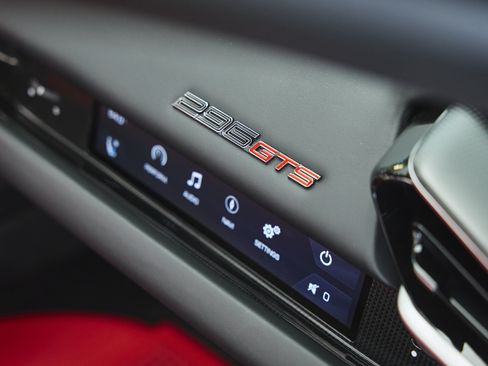 Used 2023 Ferrari 296 GTS RWD image 42