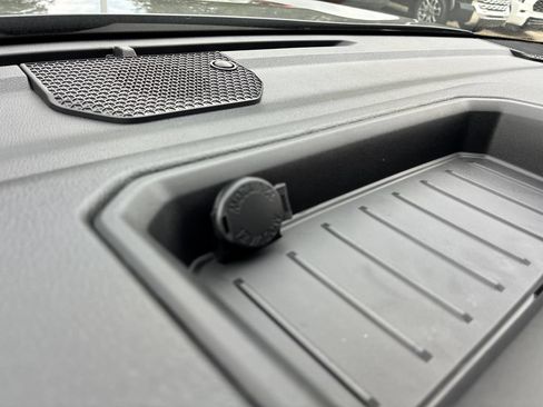 New 2026 Toyota Tundra Limited AWD/4WD image 43