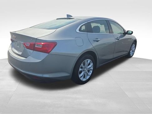 Used 2025 Chevrolet Malibu LT FWD image 6