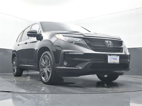 Used 2022 Honda Pilot Sport image 13