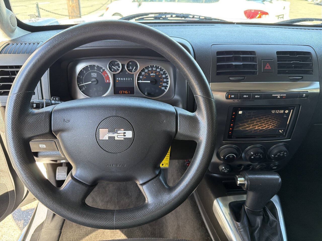Used 2008 HUMMER H3 AWD/4WD image 25
