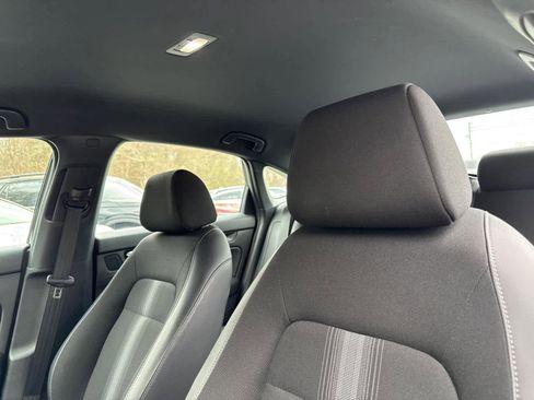 Used 2025 Honda Civic Sport image 15