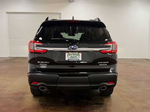 Used 2023 Subaru Ascent Limited AWD/4WD image 5