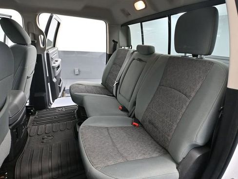 Used 2016 RAM 3500 Big Horn image 42