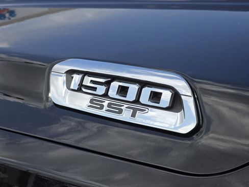 Used 2025 RAM 1500 Big Horn image 23