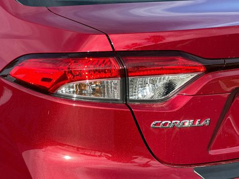 Used 2026 Toyota Corolla LE image 22