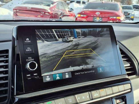 Certified 2025 Honda Odyssey Touring image 19