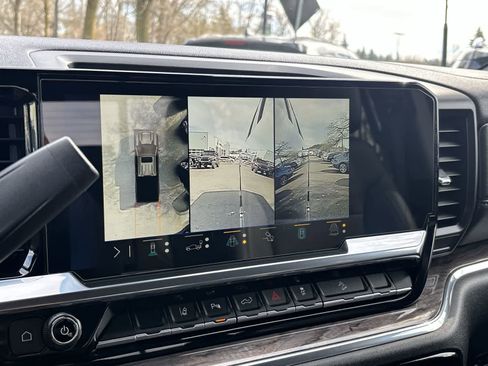 Used 2024 Chevrolet Silverado 3500 LTZ w/ LTZ Convenience Package image 28