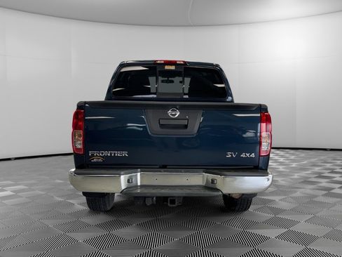 Used 2019 Nissan Frontier SV image 7