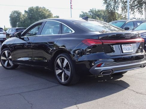 Used 2025 Audi A5 2.0T Premium Plus w/ Premium Plus image 9