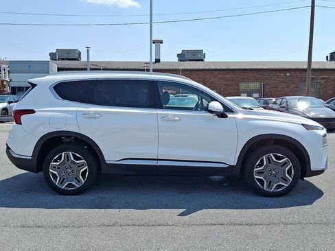 Used 2023 Hyundai Santa Fe Limited w/ Cargo Package AWD/4WD image 4