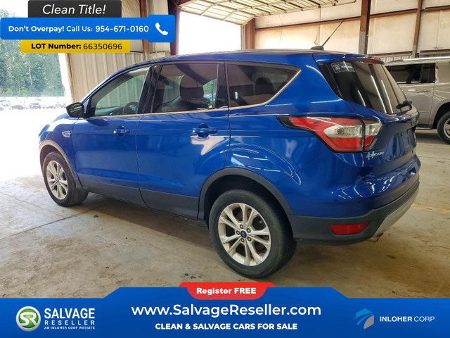 Used 2017 Ford Escape SE AWD/4WD image 3