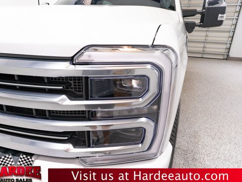 Used 2024 Ford F250 Limited w/ FX4 Off-Road Package AWD/4WD image 8