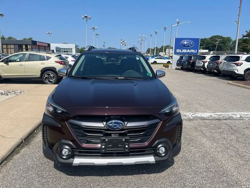 Used 2025 Subaru Outback Touring XT AWD/4WD image 8