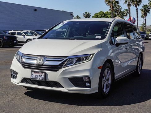 Used 2019 Honda Odyssey EX image 3