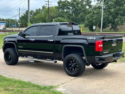 Used 2015 GMC Sierra 1500 Denali w/ Driver Alert Package AWD/4WD image 3