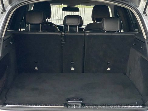 Used 2016 Mercedes-Benz GLC 300 w/ Premium Package image 21