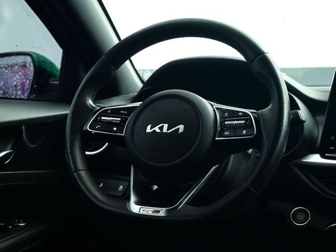 Certified 2024 Kia Forte GT-Line image 10