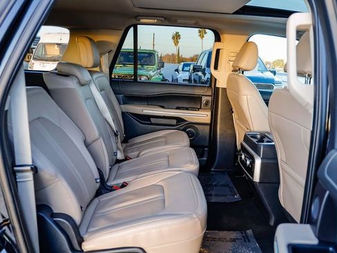 Used 2024 Ford Expedition Max Limited RWD image 20