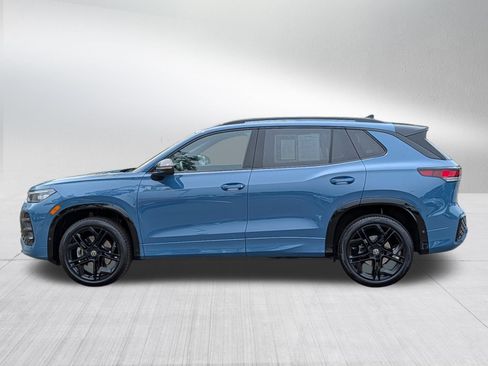 Certified 2025 Volkswagen Tiguan SE R-Line AWD/4WD image 4