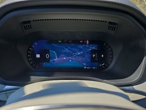Certified 2024 Volvo XC60 B5 Ultimate AWD/4WD image 34