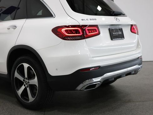 Used 2021 Mercedes-Benz GLC 300 4MATIC image 10