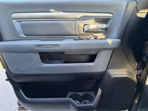 Used 2018 RAM 1500 Big Horn image 34