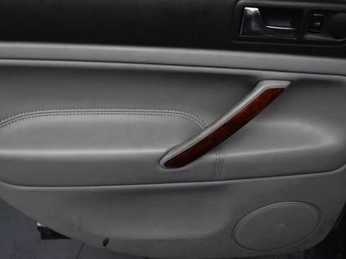 Used 2004 Volkswagen Passat GLX AWD/4WD image 15